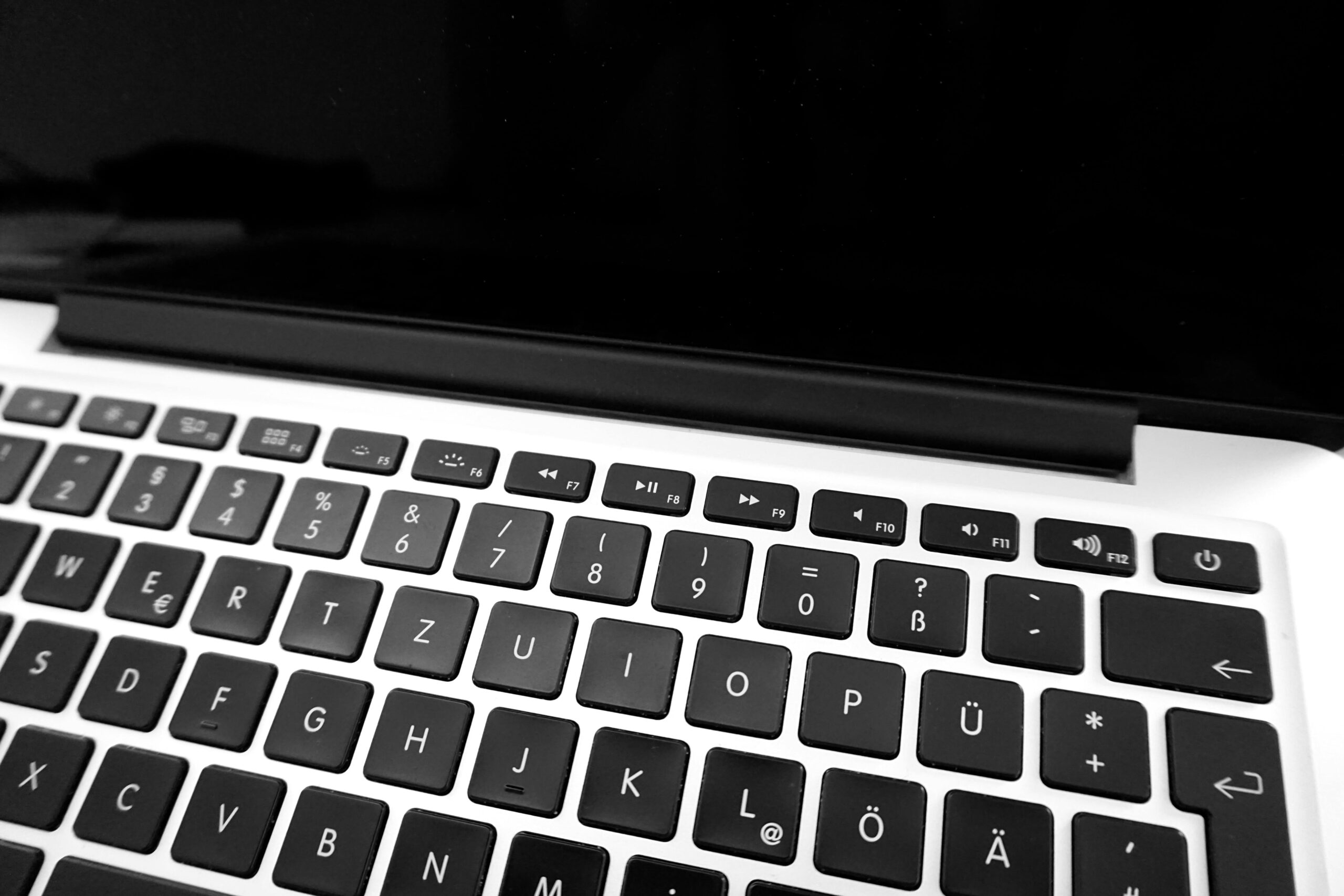 MacBook Shortcut Keys for Users